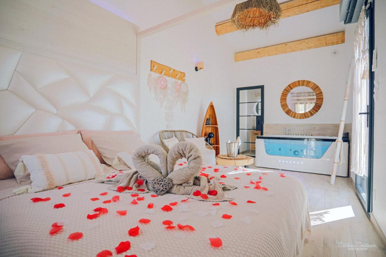 Villa Cocoon - Love Room Cocooning & 50 Nuances Cuges-les-Pins Exterior foto